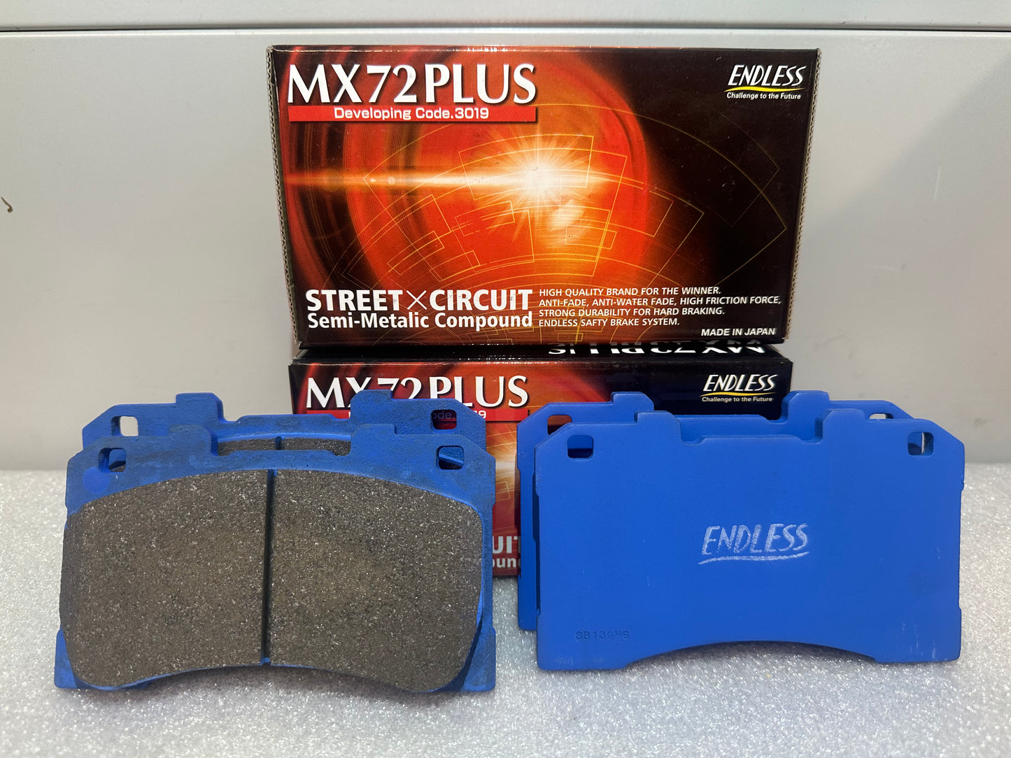 Endless Bremsbeläge Set MX72 Plus passend für Toyota GR Yaris GXPA21