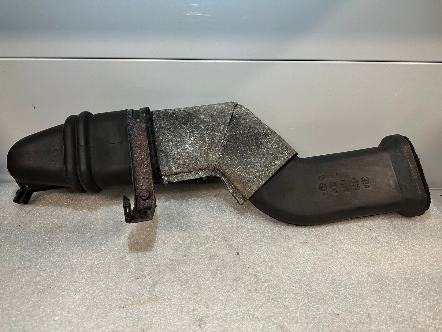 Schlauch Kühlung Lichtmaschine für Toyota Celica ST205 GT4 GT FOUR 27291-74030 27292-74030