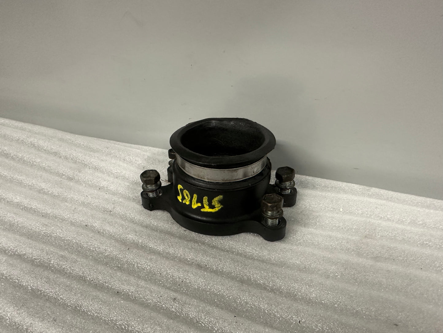 Verbindungsstück Gummi Ladeluftkühler Drosselkappe Toyota Celica ST185 GT4 GT FOUR 17861-88382