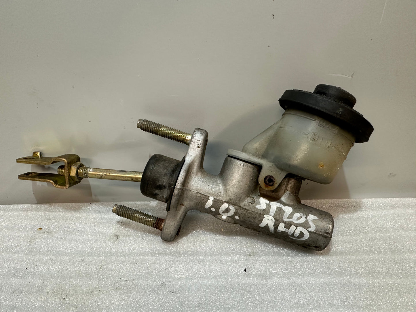 Bremszylinder – Toyota Celica ST205 GT-FOUR - 47201-2B080