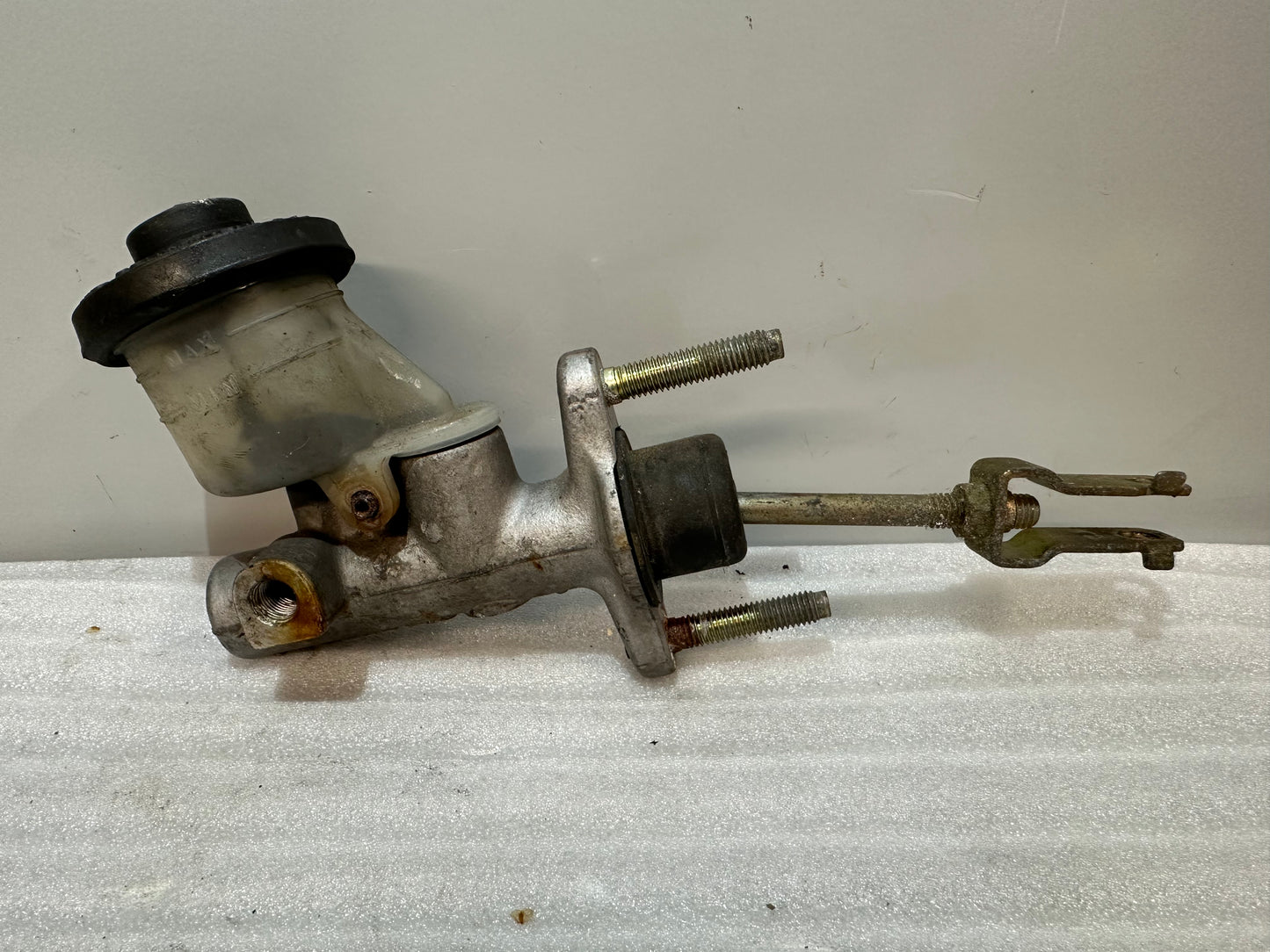 Bremszylinder – Toyota Celica ST205 GT-FOUR - 47201-2B080
