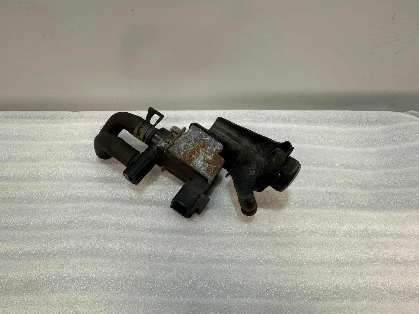 Magnet Ventil Leerlaufregelung Toyota Celica ST202 GT ST205 GT4 GT FOUR 90910-13001