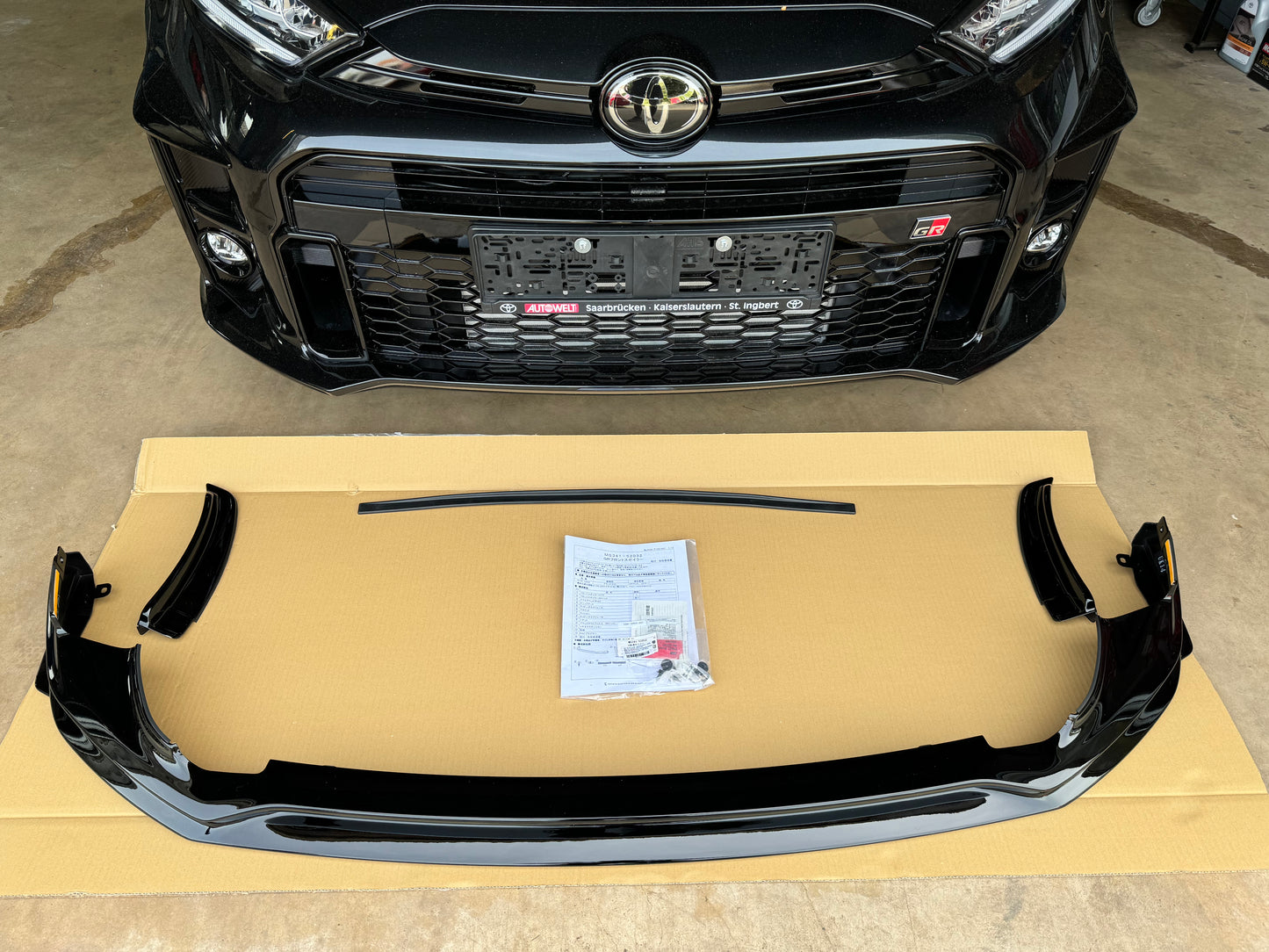 Originale TRD Frontlippe Toyota GR Yaris GXPA21 MS341-52032