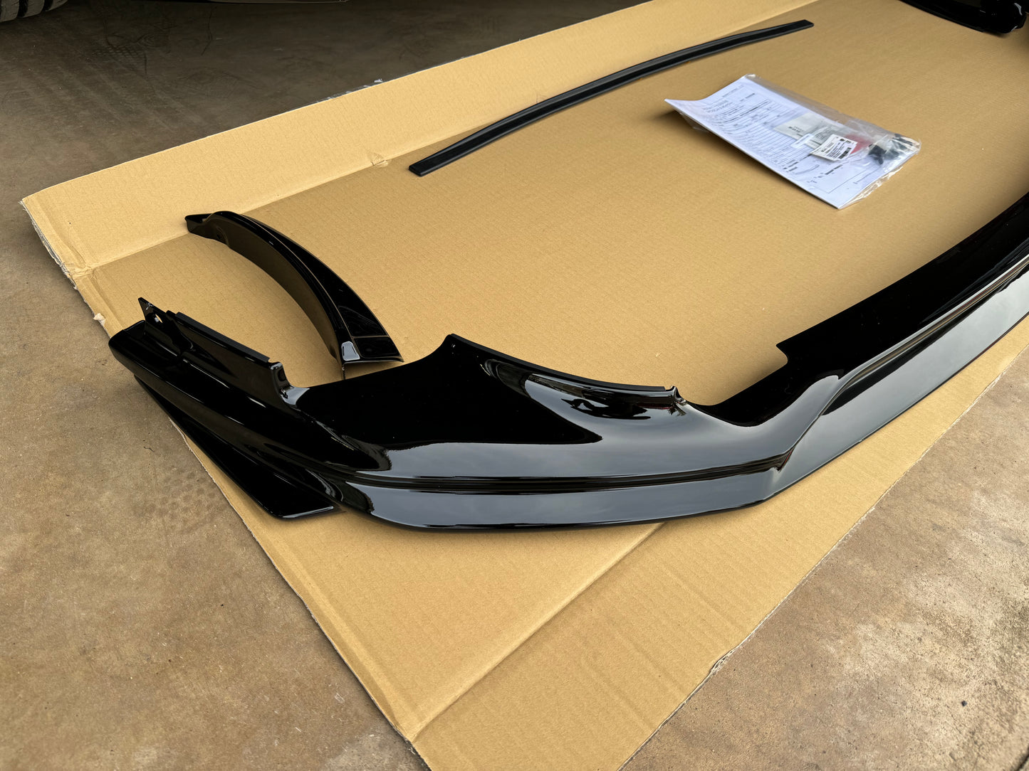 Originale TRD Frontlippe Toyota GR Yaris GXPA21 MS341-52032