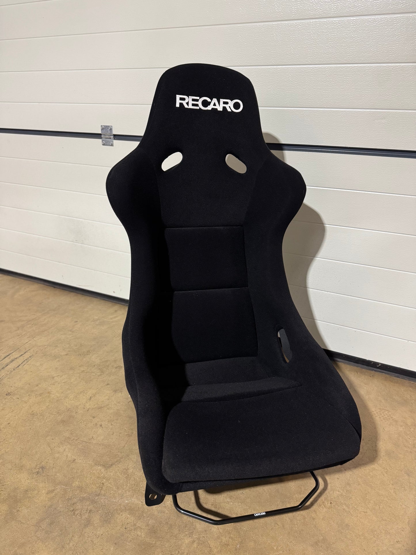 Recaro Pole Position inkl. Sitzkonsole, Laufschiene & Sitzadapter – Links – Nissan Skyline R32 GTR GTS-T BNR32