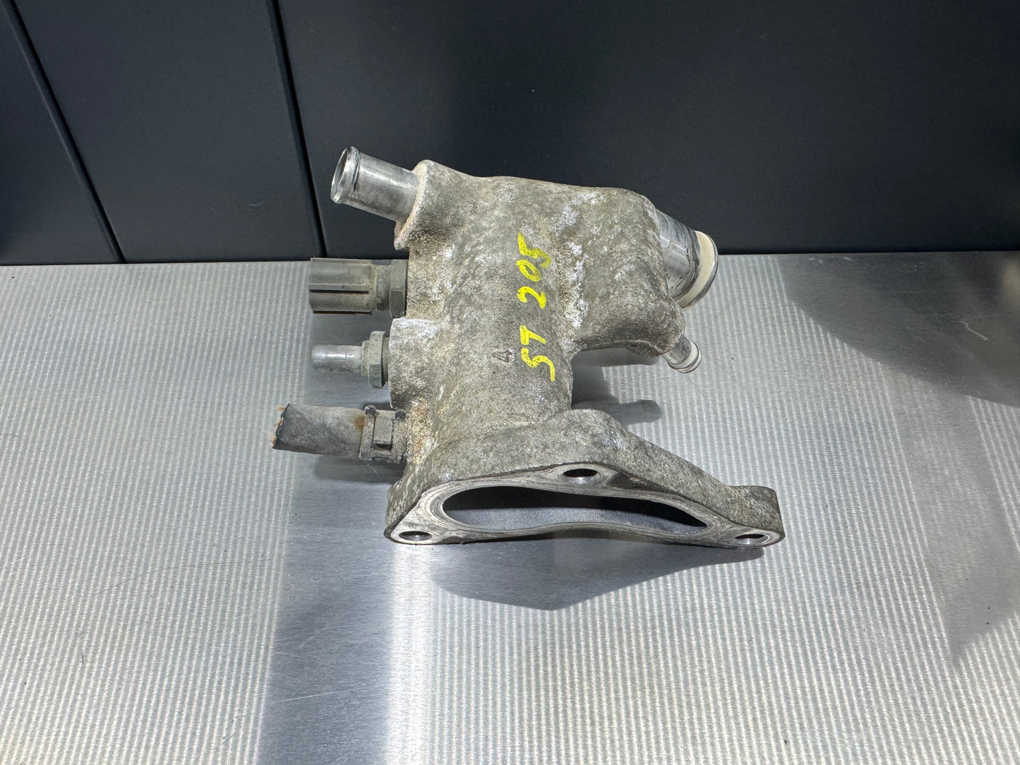 Wasserverteiler Wassereinlass Kopf Toyota Celica ST205 GT FOUR