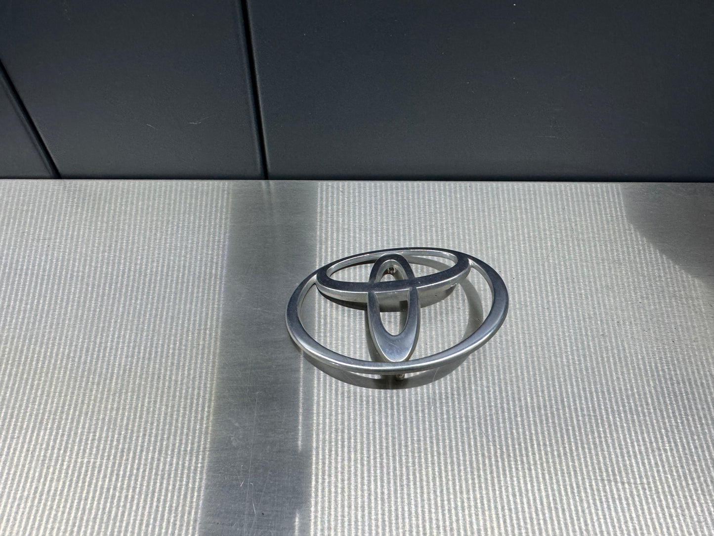 Emblem Stoßstange Vorne Toyota Celica AT200 ST202 ST205 GT4 GT FOUR