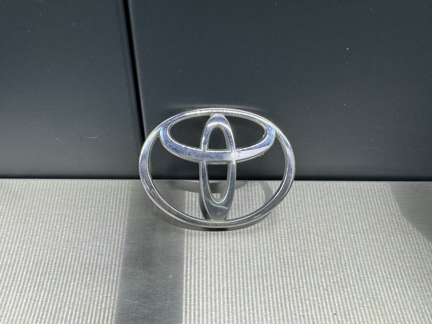 Emblem Stoßstange Vorne Toyota Celica AT200 ST202 ST205 GT4 GT FOUR