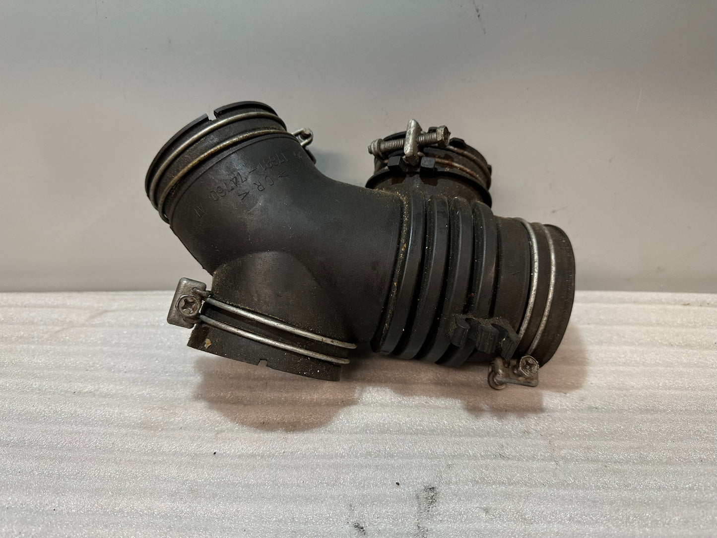 Ansaugschlauch Toyota Celica ST202 GT 17881-74760