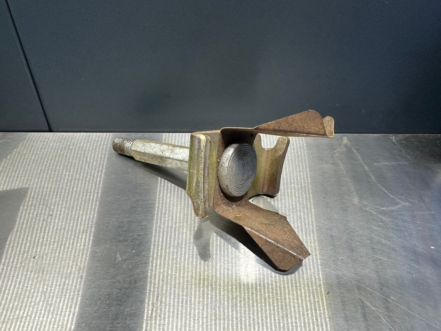 Bolzen Befestigung Hinterachse zu Karosserie Toyota Celica ST185 ST205 GT4 GT FOUR 52285-20020