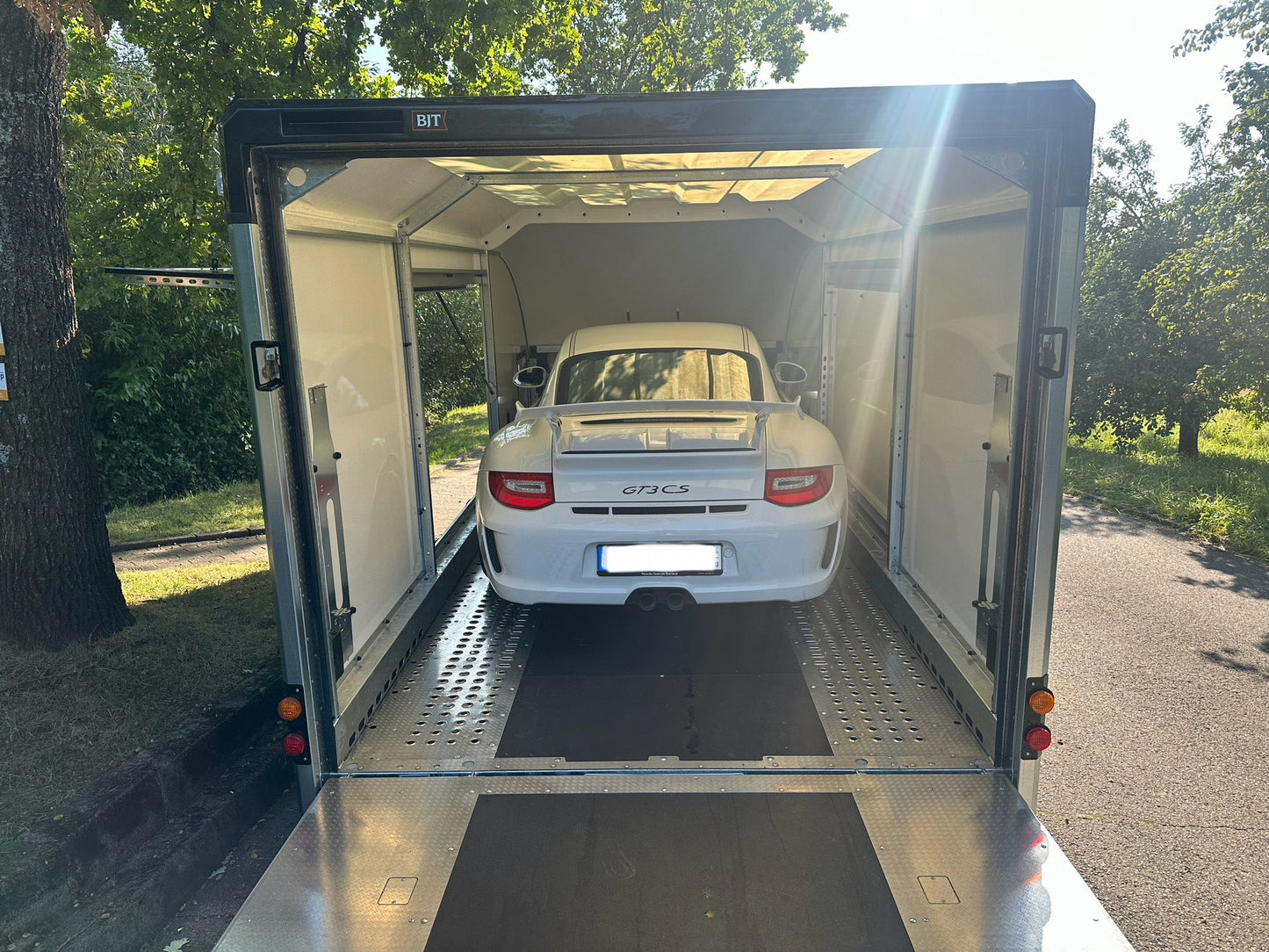 Premium Fahrzeugtransport