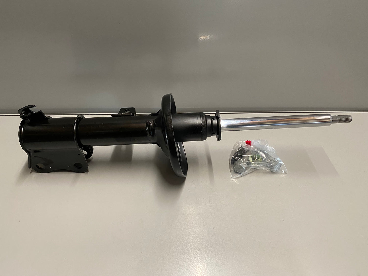 Stoßdämpfer vorne rechts Toyota Celica AT200 ST202 GT T20