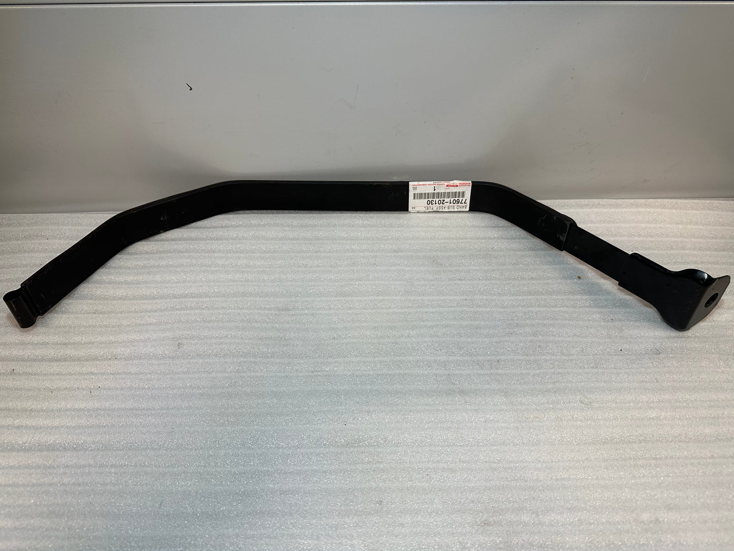 Tankfangband Tankhalterung Satz Toyota Celica ST185 ST205 GT FOUR GT4 77601-20130 77602-20160