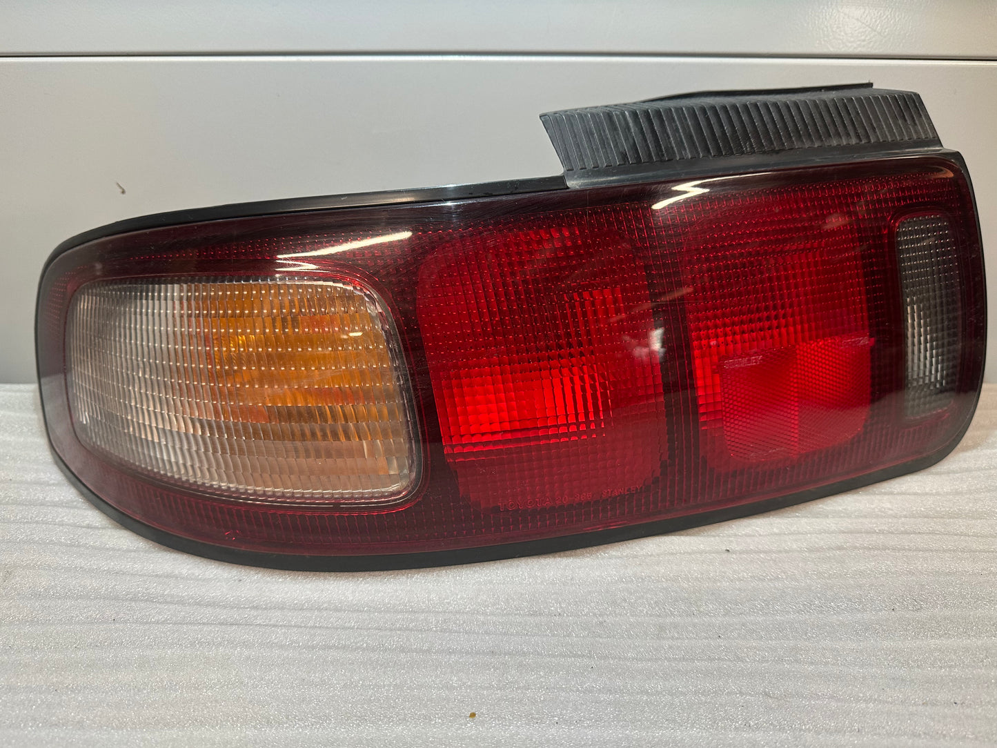Rückleuchten Set Toyota Celica T20 Facelift – Links und Rechts